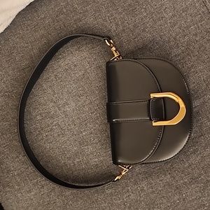 Charles& Keith mini gabine leather saddle bag